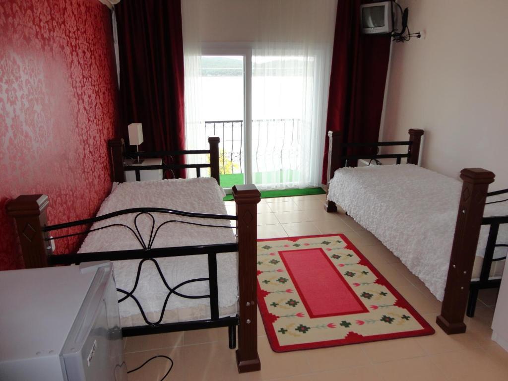 Akyali Hotel Guvercinlik  Rum bild